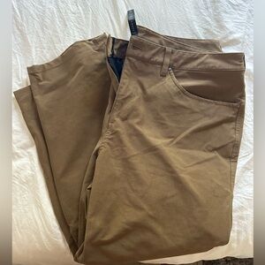Men’s Lulu work pants
